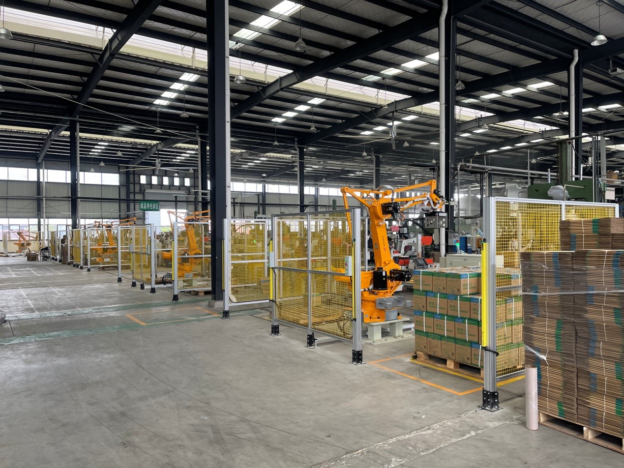紙箱碼垛機(jī)器人工作站2（機(jī)器人）.jpg